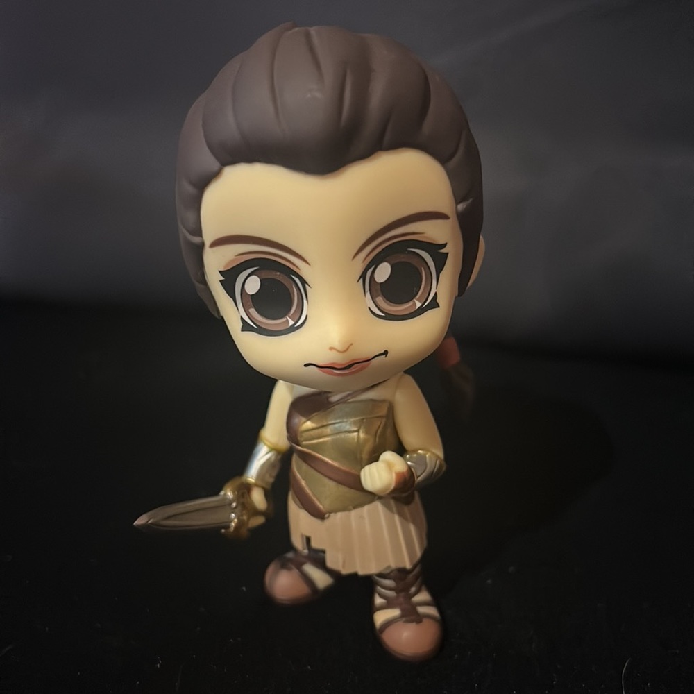 Wonder Woman (training armor version) Hot toy Cosbaby vinyl figure